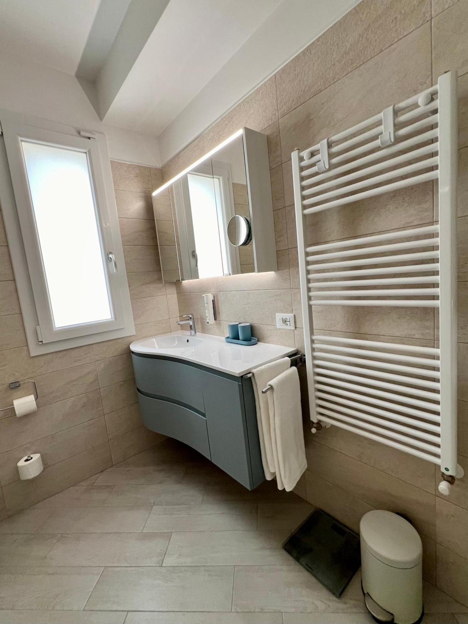 Novimo Comfort - Apartment Terrasini